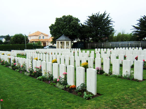 Escoublac La Baule War Cemetery, near St. Nazaire, France Escoublac La Baule War Cemetery, near St. Nazaire, France
